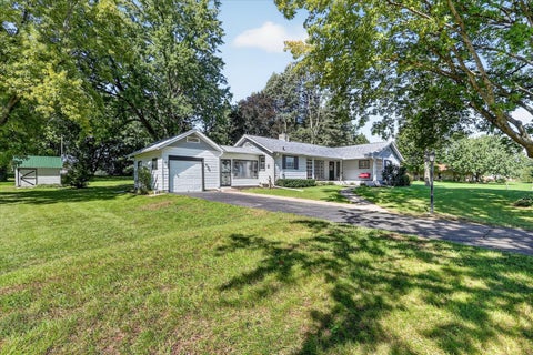 Tiny photo for 3225 S Weldon Road, Rockford, IL 61102 (MLS # 12769266)