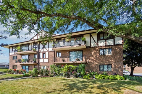 Tiny photo for 11009 S Theresa Circle #2B, Palos Hills, IL 60465 (MLS # 12751224)