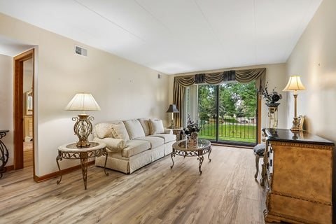 Tiny photo for 11009 S Theresa Circle #2B, Palos Hills, IL 60465 (MLS # 12751224)