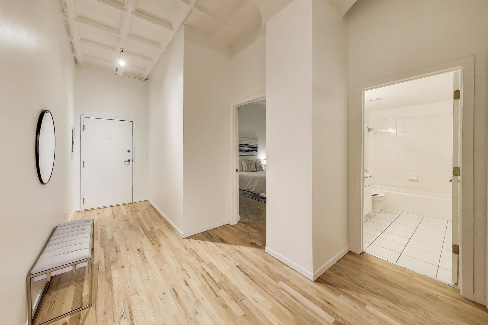 1307 S WABASH Avenue 312