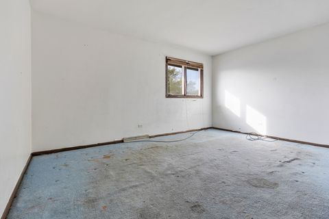 Tiny photo for 16747 Paxton Avenue, South Holland, IL 60473 (MLS # 12503498)