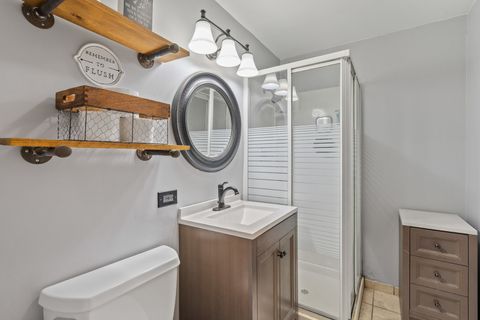 Tiny photo for 9546 S Spaulding Avenue, Evergreen Park, IL 60805 (MLS # 12522901)