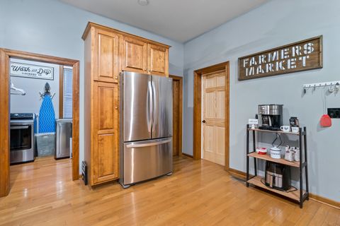 Tiny photo for 9546 S Spaulding Avenue, Evergreen Park, IL 60805 (MLS # 12522901)