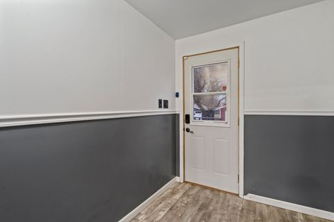 Tiny photo for 9546 S Spaulding Avenue, Evergreen Park, IL 60805 (MLS # 12522901)