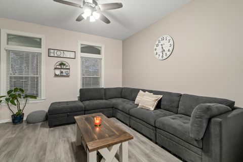 Tiny photo for 9546 S Spaulding Avenue, Evergreen Park, IL 60805 (MLS # 12522901)