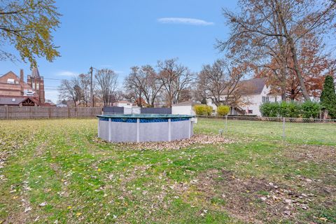 Tiny photo for 9546 S Spaulding Avenue, Evergreen Park, IL 60805 (MLS # 12522901)