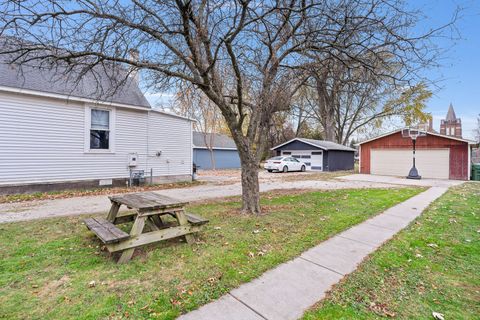 Tiny photo for 9546 S Spaulding Avenue, Evergreen Park, IL 60805 (MLS # 12522901)