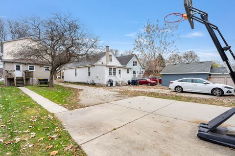 Tiny photo for 9546 S Spaulding Avenue, Evergreen Park, IL 60805 (MLS # 12522901)