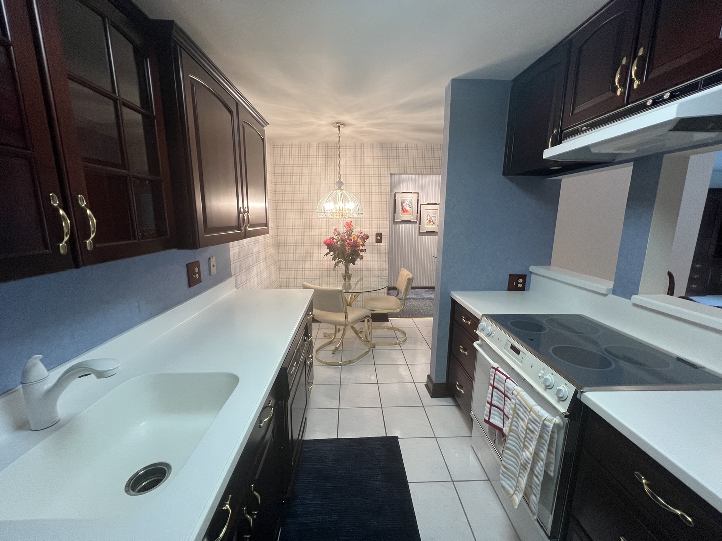 500 Thames Parkway 1F