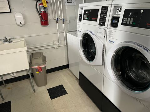 Tiny photo for 500 Thames Parkway #1F, Park Ridge, IL 60068 (MLS # 12517169)