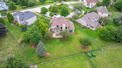 Tiny photo for 2610 Harlstone Drive, Aurora, IL 60502 (MLS # 12449121)