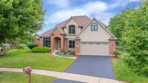 Tiny photo for 2610 Harlstone Drive, Aurora, IL 60502 (MLS # 12449121)