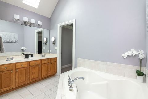 Tiny photo for 2610 Harlstone Drive, Aurora, IL 60502 (MLS # 12449121)