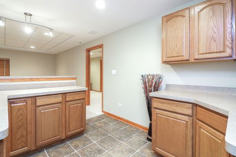 Tiny photo for 2610 Harlstone Drive, Aurora, IL 60502 (MLS # 12449121)