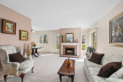 Tiny photo for 36 Waterbury Lane #01, Schaumburg, IL 60193 (MLS # 12612736)