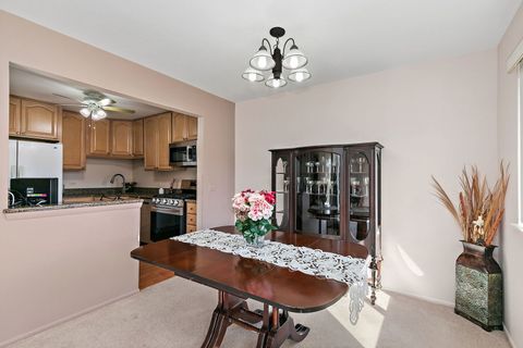 Tiny photo for 36 Waterbury Lane #01, Schaumburg, IL 60193 (MLS # 12612736)