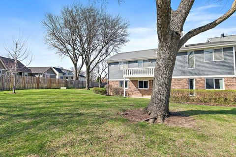 Tiny photo for 36 Waterbury Lane #01, Schaumburg, IL 60193 (MLS # 12612736)