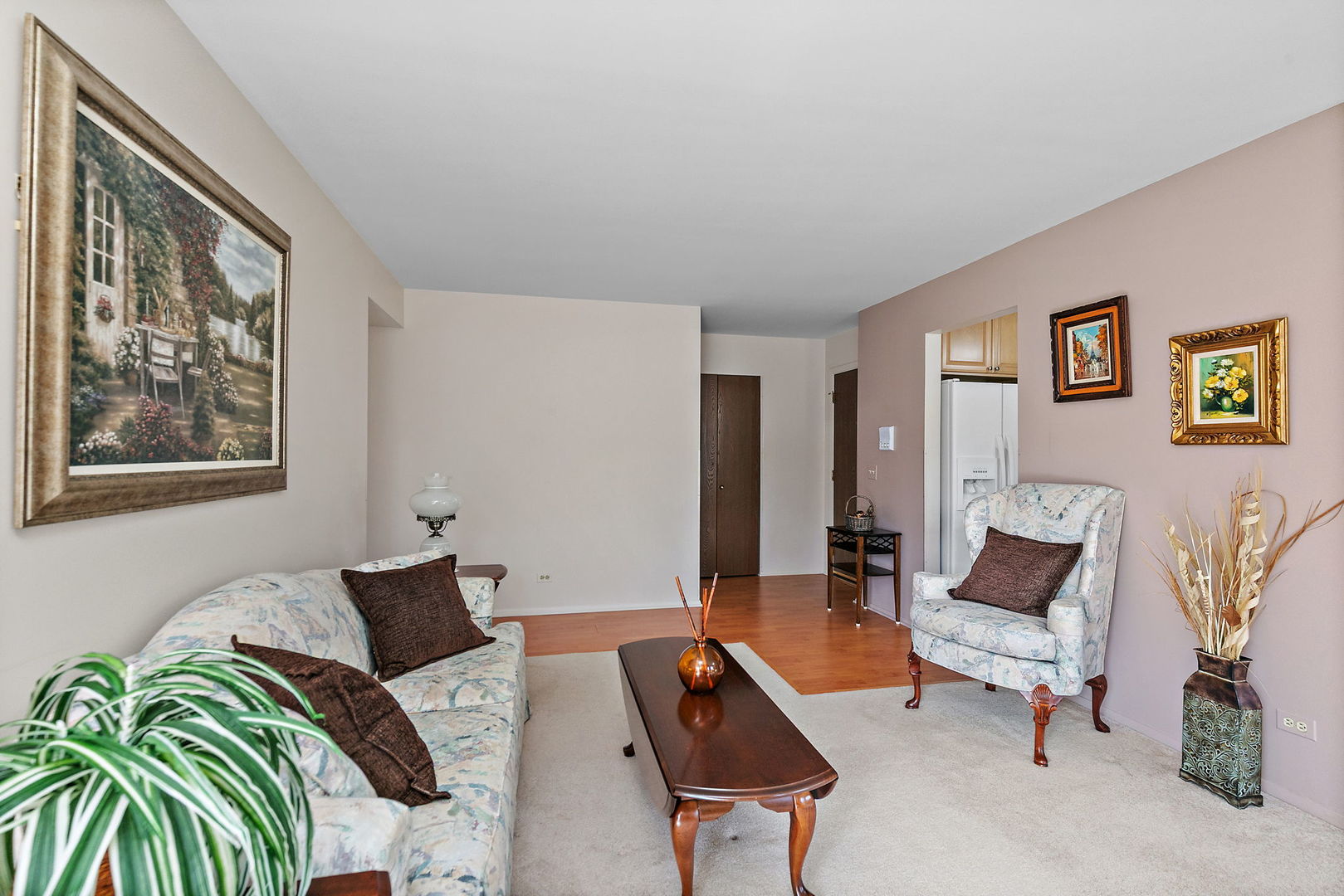 36 Waterbury Lane 01