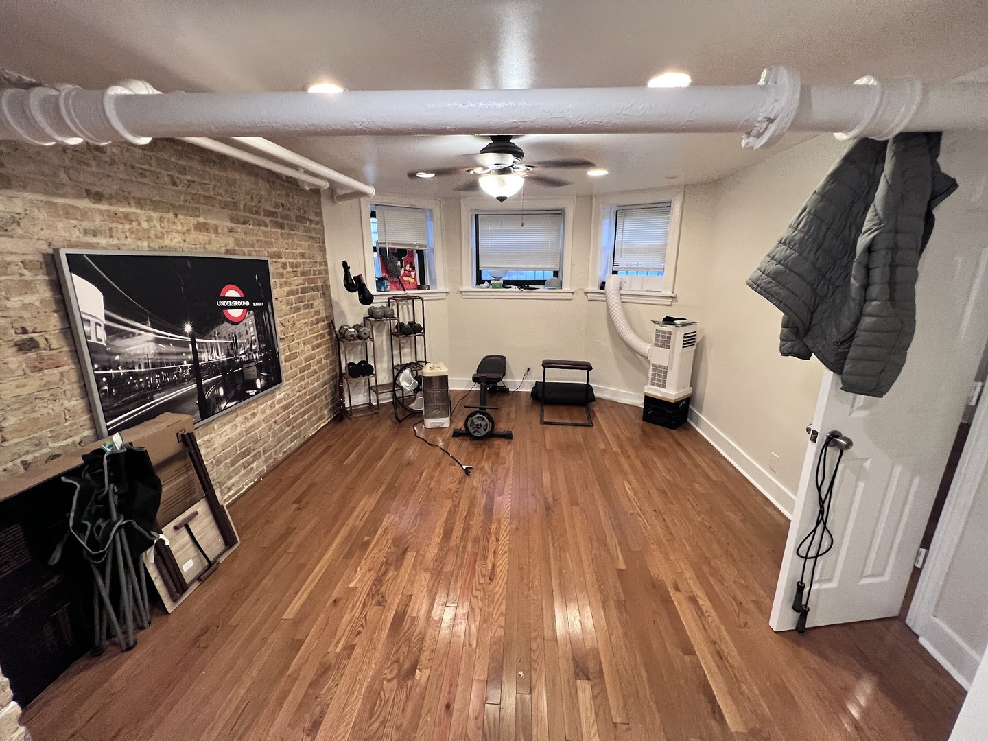 3216 W ALTGELD Street G