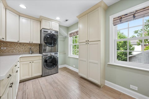 Tiny photo for 1140 Oakley Avenue, Winnetka, IL 60093 (MLS # 12715045)
