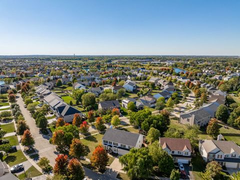Tiny photo for 555 Litchfield Way, Oswego, IL 60543 (MLS # 12493199)