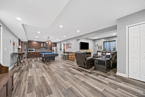 Tiny photo for 555 Litchfield Way, Oswego, IL 60543 (MLS # 12493199)