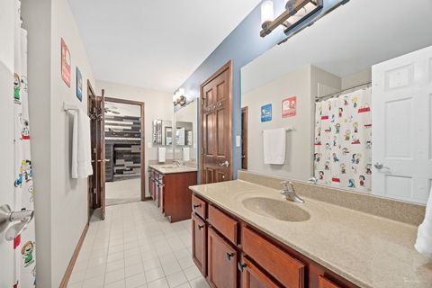 Tiny photo for 555 Litchfield Way, Oswego, IL 60543 (MLS # 12493199)
