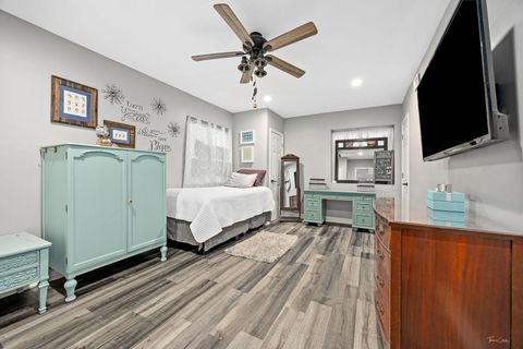 Tiny photo for 555 Litchfield Way, Oswego, IL 60543 (MLS # 12493199)