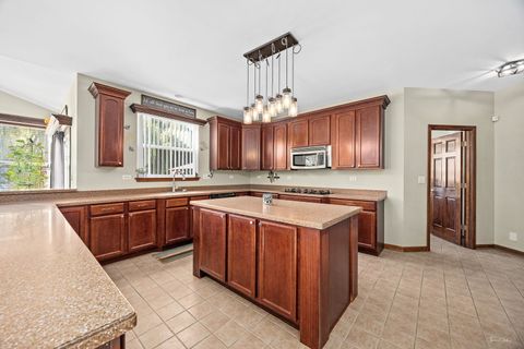 Tiny photo for 555 Litchfield Way, Oswego, IL 60543 (MLS # 12493199)