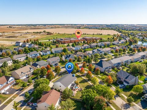 Tiny photo for 555 Litchfield Way, Oswego, IL 60543 (MLS # 12493199)