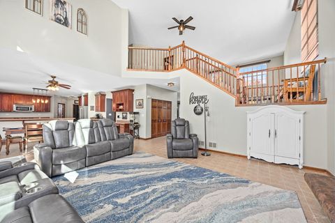 Tiny photo for 555 Litchfield Way, Oswego, IL 60543 (MLS # 12493199)