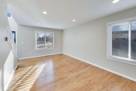 Tiny photo for 1450 Shaman Drive, Bolingbrook, IL 60490 (MLS # 12557172)