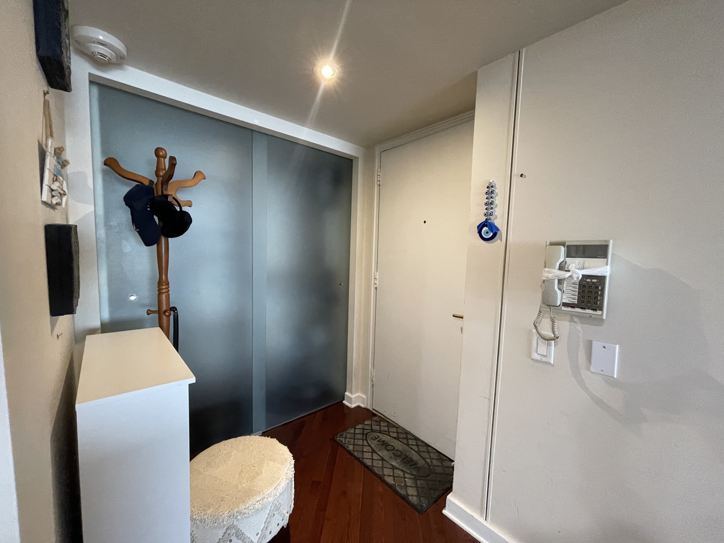 175 E DELAWARE Place 6206