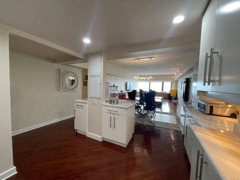 Tiny photo for 175 E DELAWARE Place #6206, Chicago, IL 60611 (MLS # 12613582)