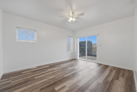 Tiny photo for 214 E 37TH Street #2, Chicago, IL 60653 (MLS # 12574796)