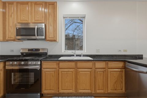 Tiny photo for 214 E 37TH Street #2, Chicago, IL 60653 (MLS # 12574796)