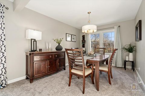 Tiny photo for 1006 Apple Lane, Lombard, IL 60148 (MLS # 12536783)