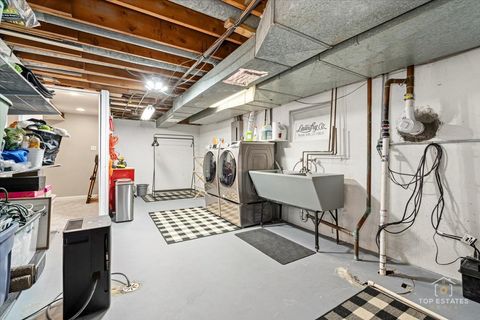 Tiny photo for 1006 Apple Lane, Lombard, IL 60148 (MLS # 12536783)