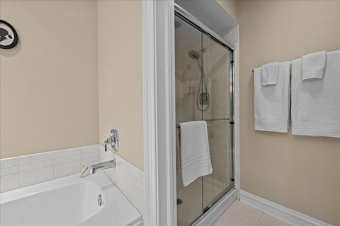 Tiny photo for 153 E Laurel Avenue #202, Lake Forest, IL 60045 (MLS # 12711831)
