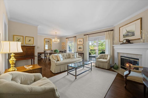 Tiny photo for 153 E Laurel Avenue #202, Lake Forest, IL 60045 (MLS # 12711831)