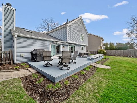 Tiny photo for 760 Thunderbird Trail, Carol Stream, IL 60188 (MLS # 12599442)