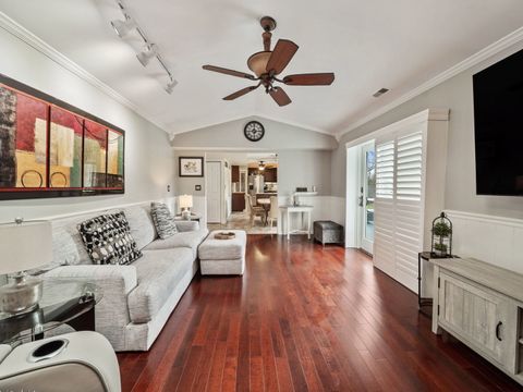 Tiny photo for 760 Thunderbird Trail, Carol Stream, IL 60188 (MLS # 12599442)