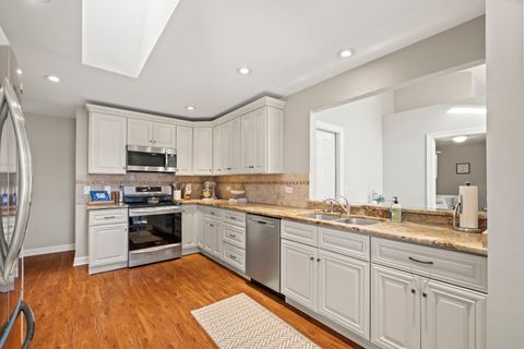 Tiny photo for 2415 59th Street, Woodridge, IL 60517 (MLS # 12559920)