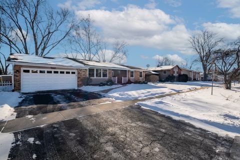 Tiny photo for 2415 59th Street, Woodridge, IL 60517 (MLS # 12559920)