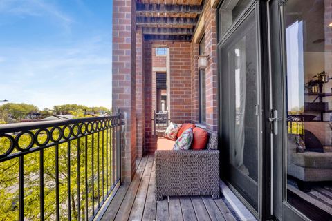 Tiny photo for 4156 N Elston Avenue #3N, Chicago, IL 60618 (MLS # 12634203)