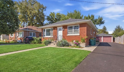 Tiny photo for 9 Ridge Road, Lemont, IL 60439 (MLS # 12792349)