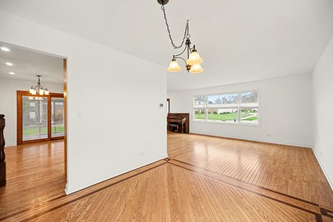 Tiny photo for 2140 Mulberry Drive, West Chicago, IL 60185 (MLS # 12607206)