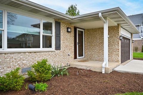 Tiny photo for 2140 Mulberry Drive, West Chicago, IL 60185 (MLS # 12607206)