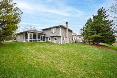 Tiny photo for 2140 Mulberry Drive, West Chicago, IL 60185 (MLS # 12607206)