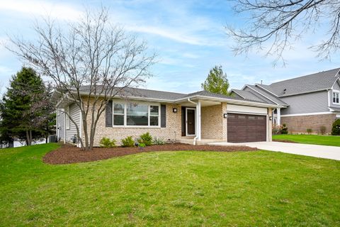 Tiny photo for 2140 Mulberry Drive, West Chicago, IL 60185 (MLS # 12607206)